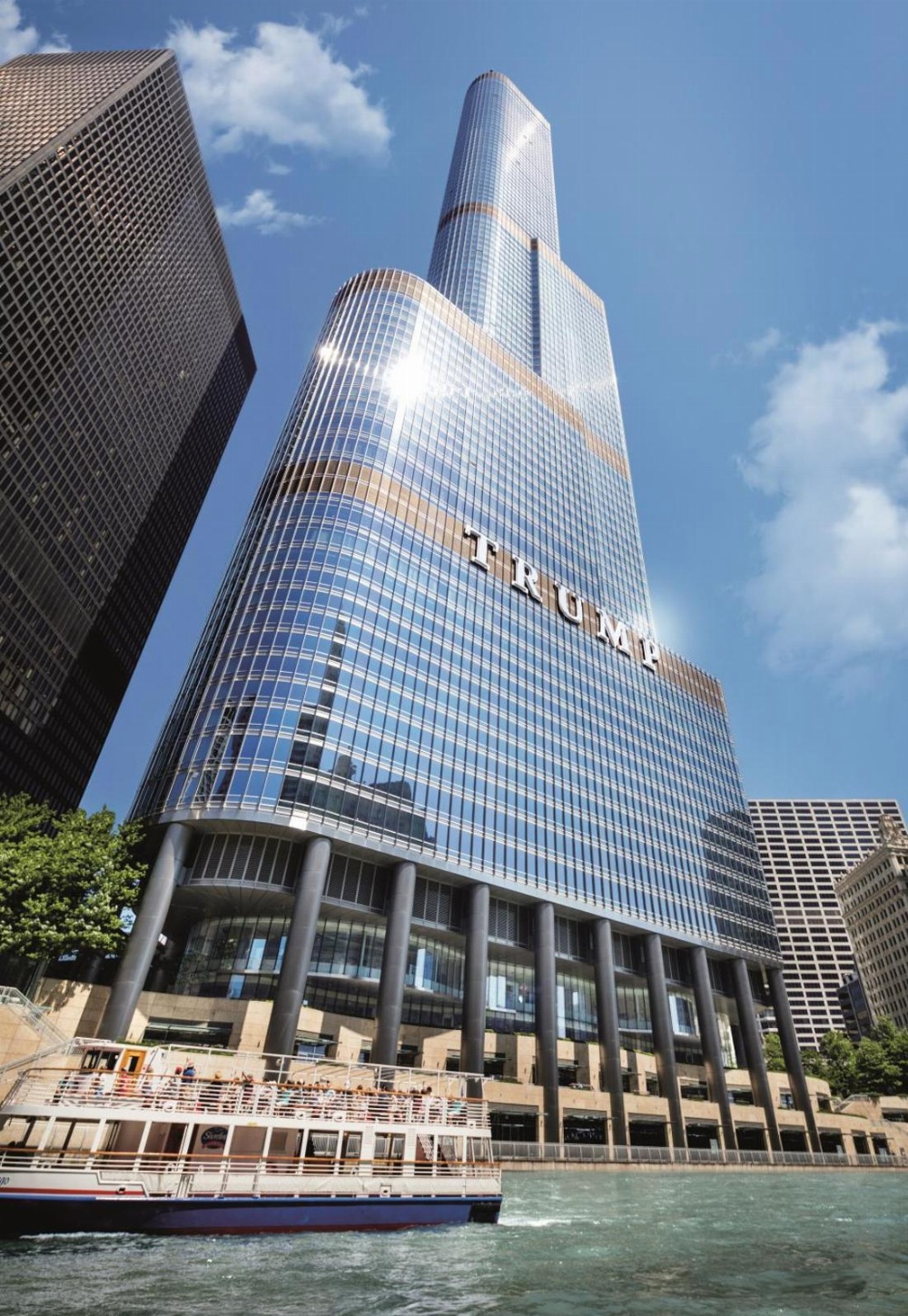 Trump International Hotel & Tower Chicago Main image